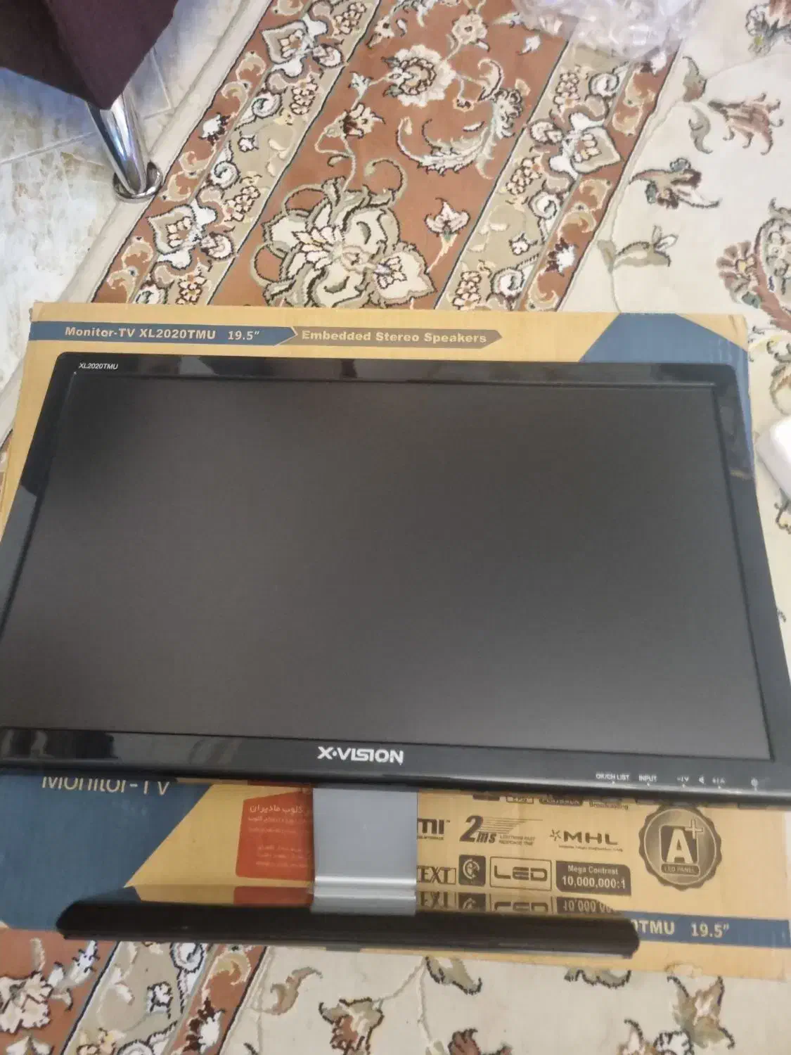 تلویزیون و مانیتور به همراه گیرنده دیجیتال ۱۹ اینچ|تلویزیون و پروژکتور|قدس, شهر‌قدس|دیوار