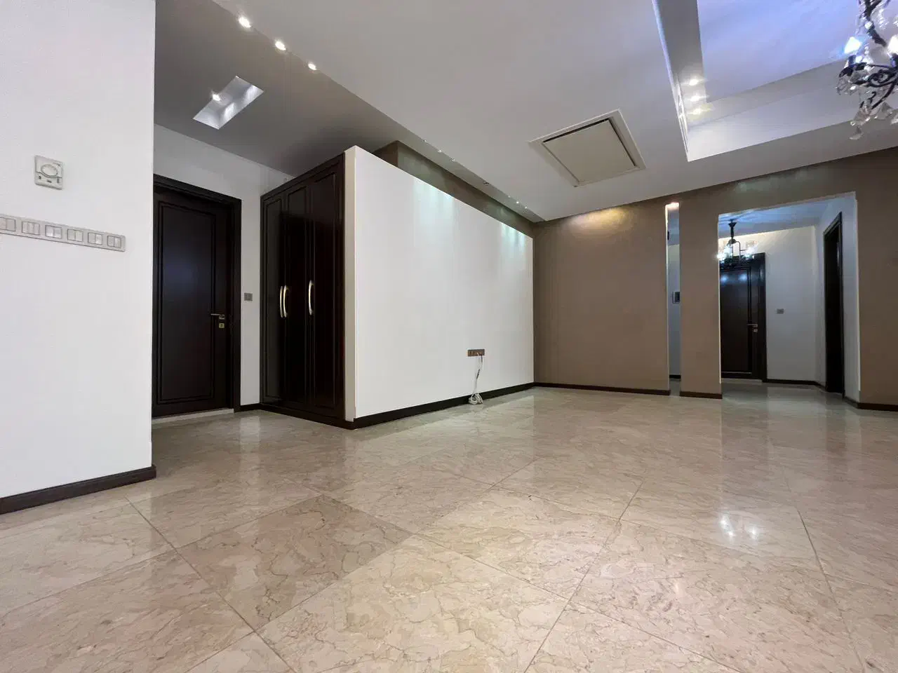 ۲۰۰متری /کامرانیه تاپ لوکیشن