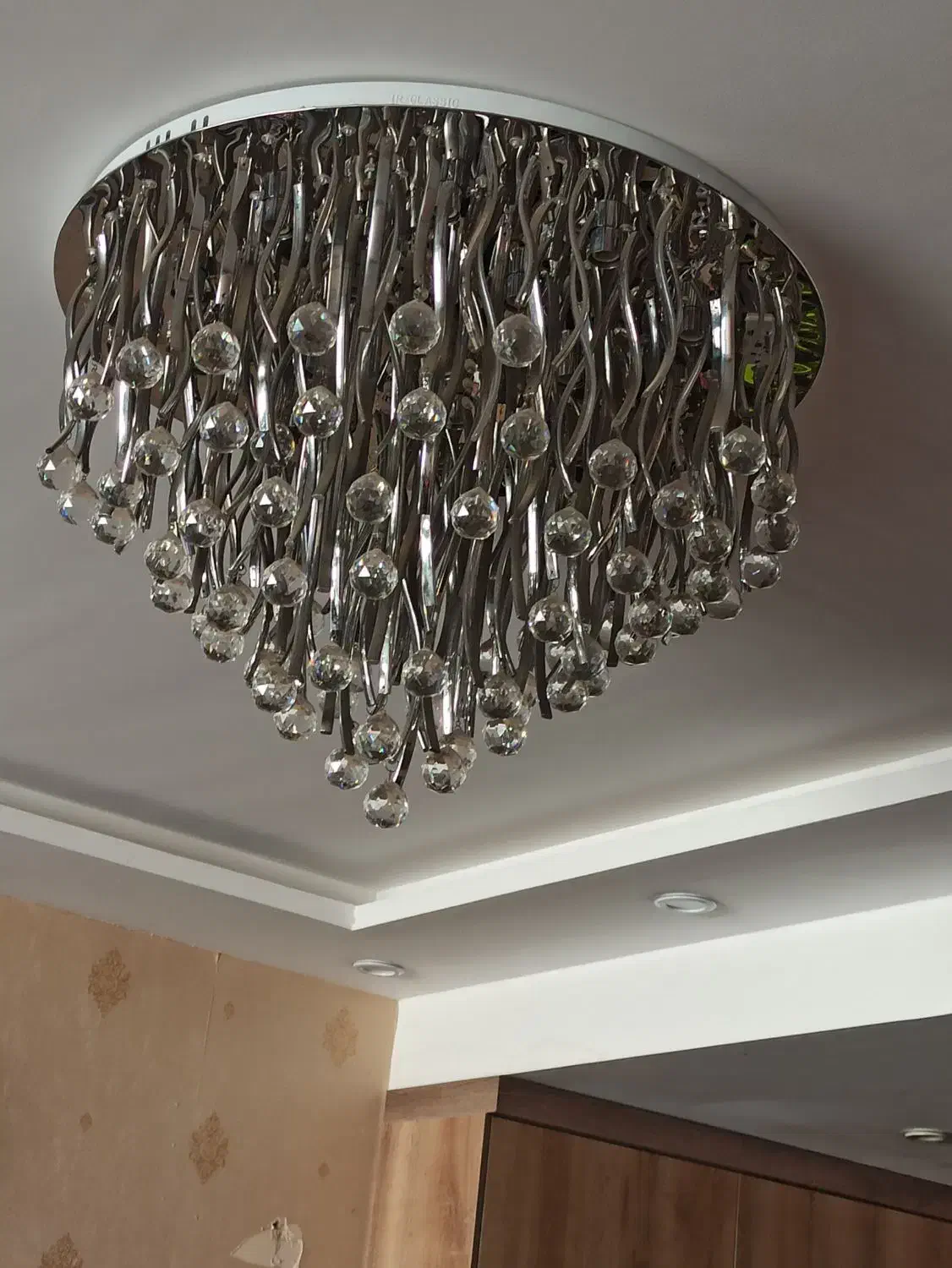 لوستر|لوستر و چراغ آویز|شیراز, درکی|دیوار