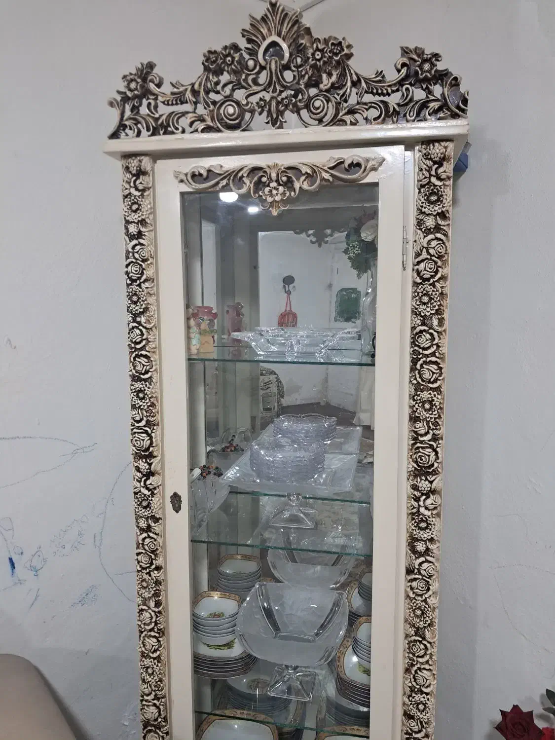 بوفه سلطنتی|بوفه، ویترین، کنسول|کنارک, |دیوار