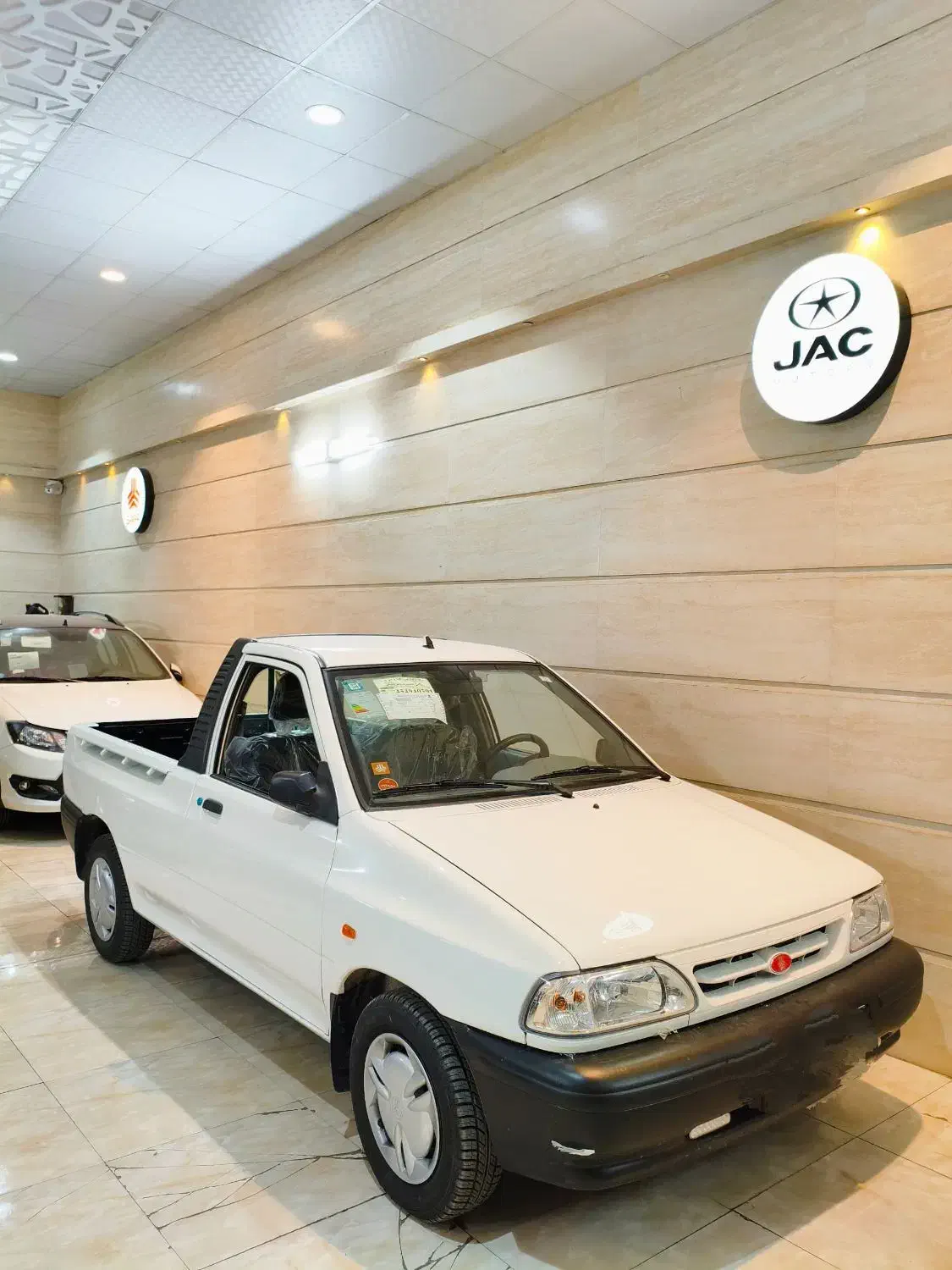 پراید وانت لاینر دار|خودرو سواری و وانت|کاشان, پشت شهربانی|دیوار