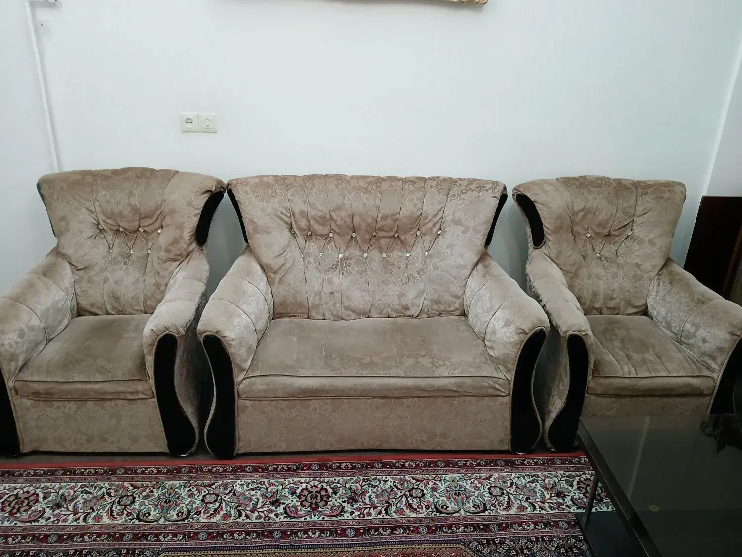 مبلمان|مبلمان خانگی و میز عسلی|زنجان, |دیوار