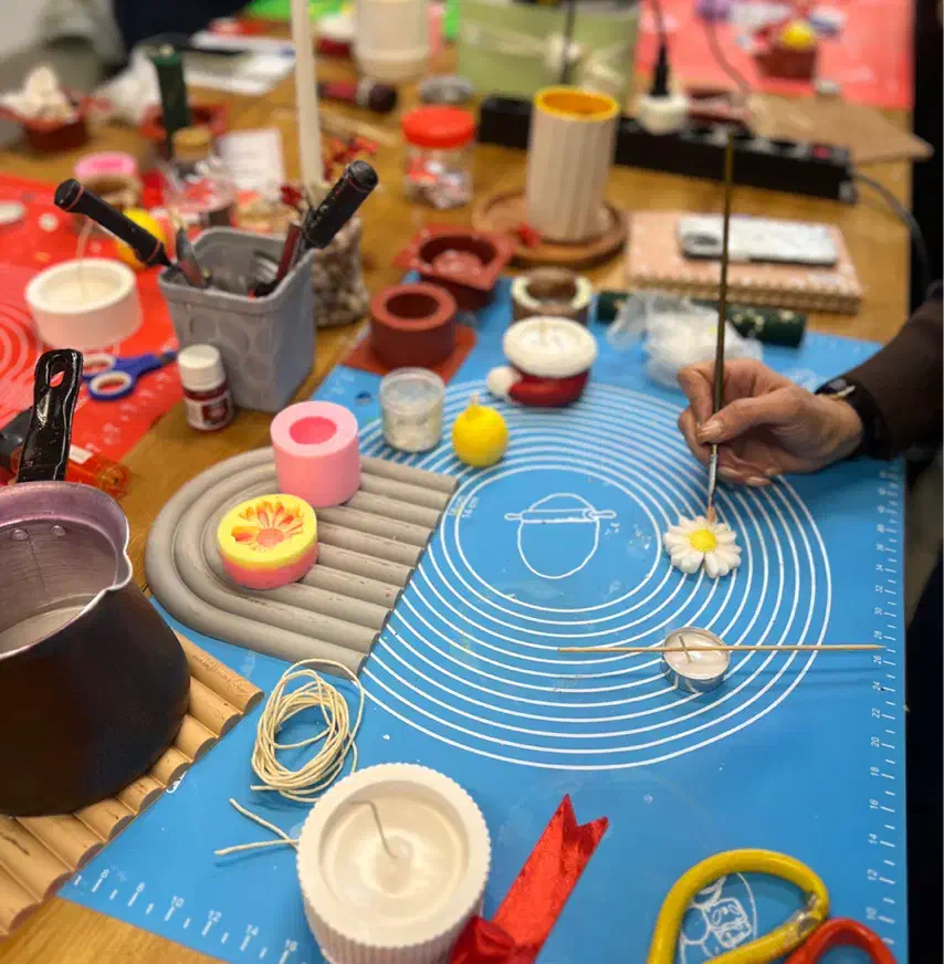 آموزش شمع سازی|خدمات آموزشی|رشت, چله خانه|دیوار