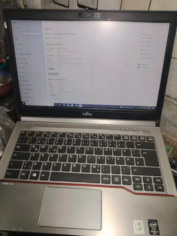 لبتاپ Fujitsu e744|رایانه همراه|نجفآباد, منتظری شمالی|دیوار