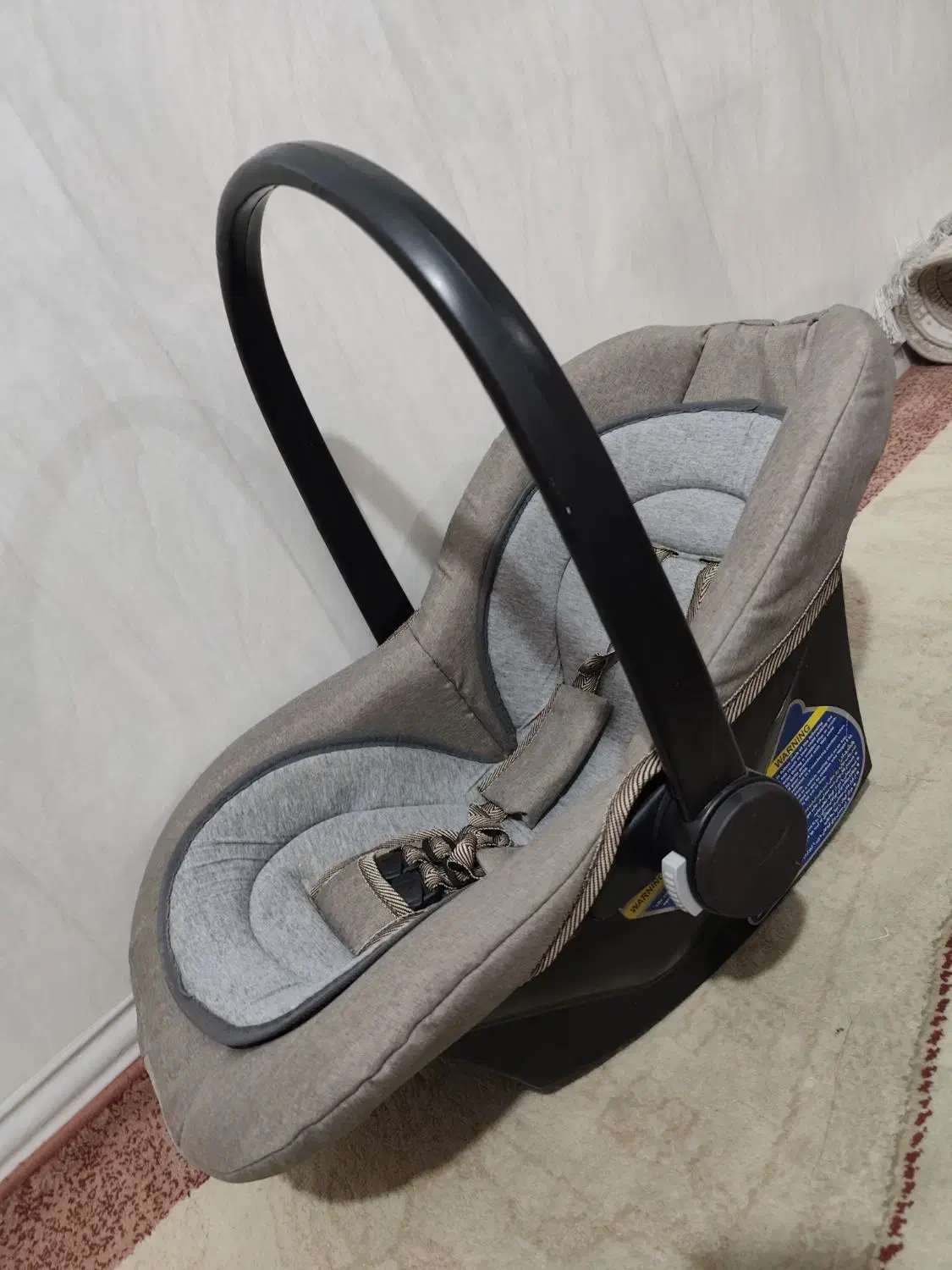 کریر|کالسکه و لوازم جانبی|بهبهان, |دیوار