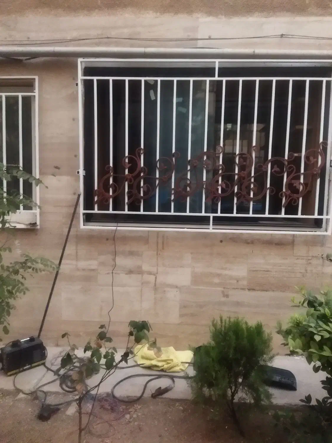 جوشکاری سیار حفاظ درب ریلی نرده کشی|خدمات پیشه و مهارت|پرند, فاز ۱|دیوار