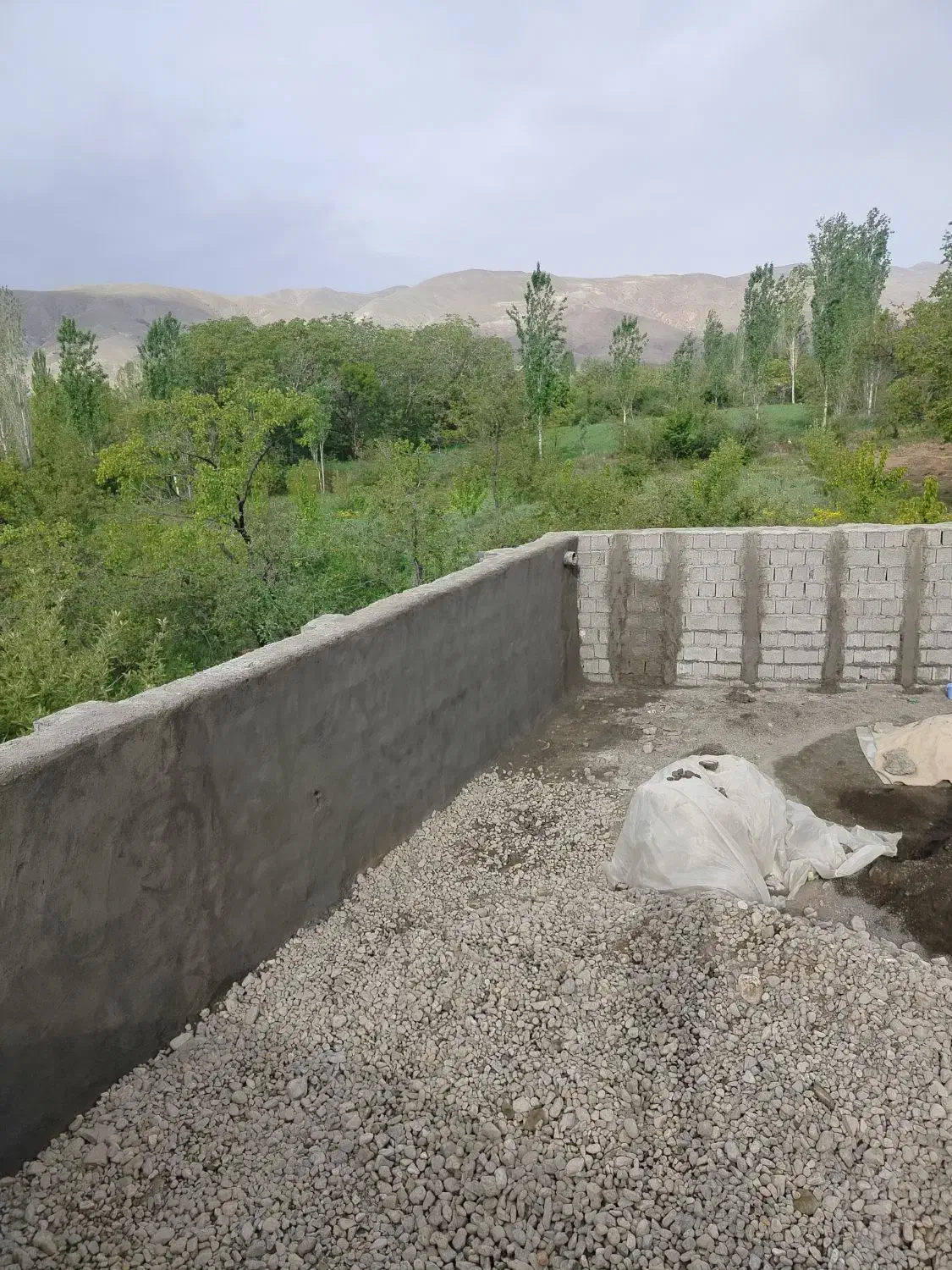 بنای گچکاری سیمان کاری|خدمات پیشه و مهارت|فیرورق, |دیوار