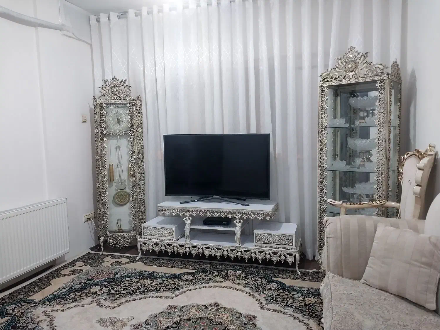 وسایل پذیرایی|بوفه، ویترین، کنسول|پرند, فاز ۵|دیوار