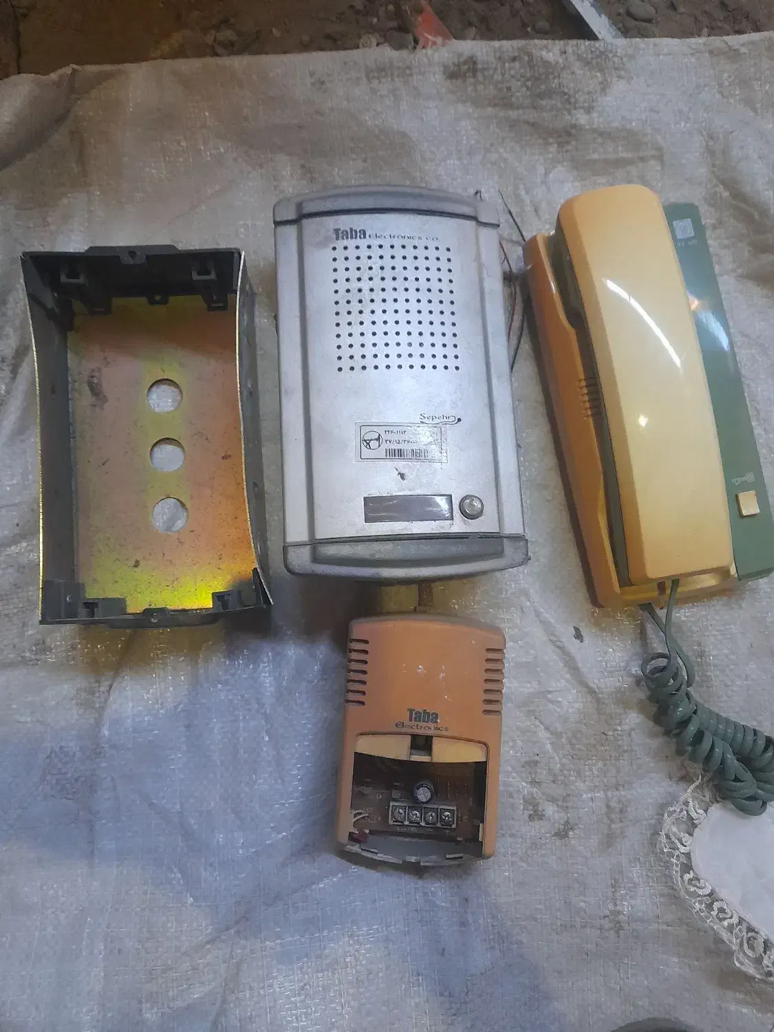 آیفون تابا صوتی ست کامل سالم|صوتی و تصویری|قائم‌شهر, |دیوار