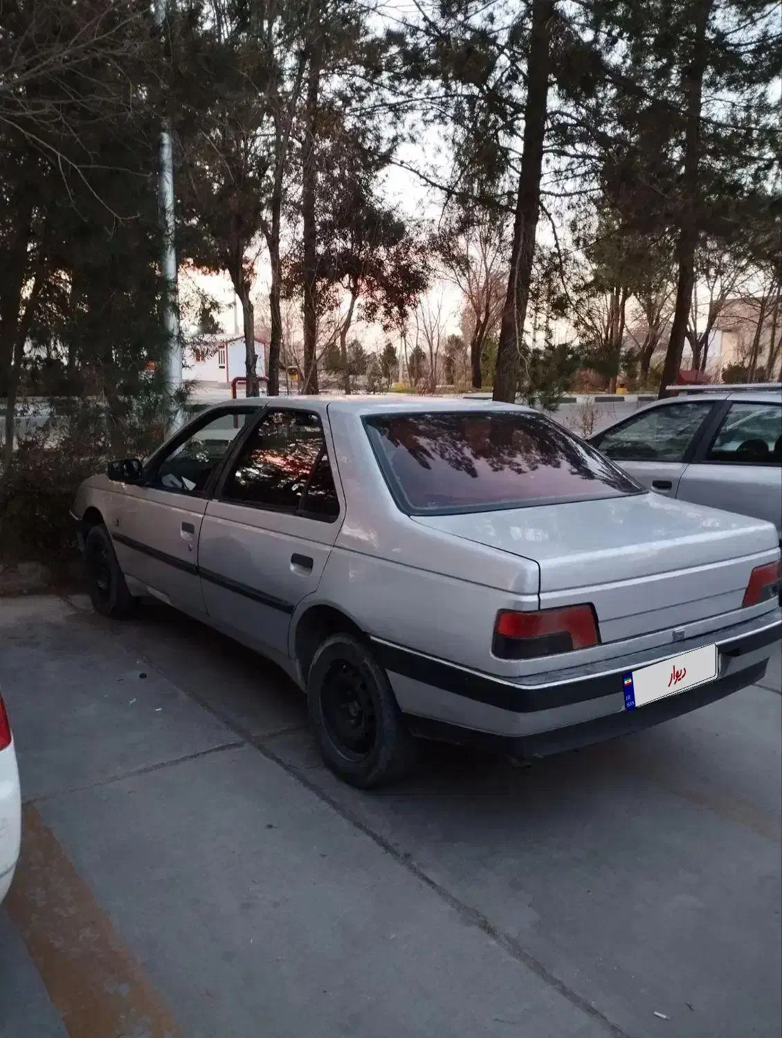 پژو ۴۰۵|خودرو سواری و وانت|زابل, |دیوار