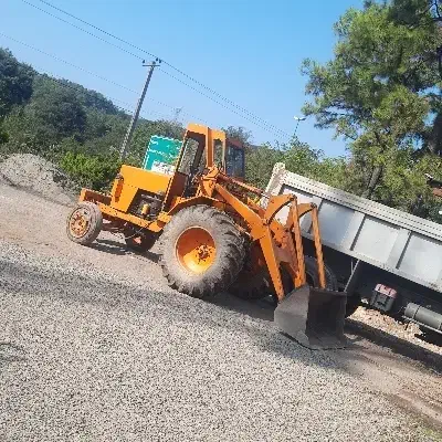 تراکتوربیل عقب مینی لودر|خودرو سنگین|رشت, گیل|دیوار