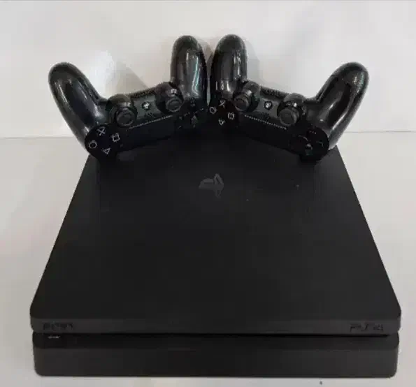 یک عدد دستگاه ps4|کنسول، بازی ویدئویی و آنلاین|فلاورجان, |دیوار