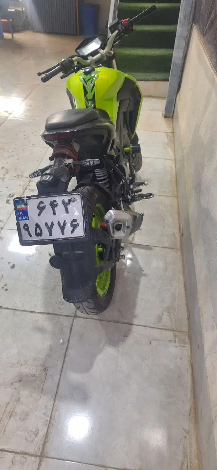 بنلی ۱۴۰۰|موتورسیکلت|خمینیشهر, |دیوار