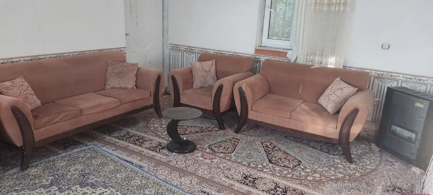 مبل۷نفره|مبلمان خانگی و میز عسلی|درگزین, |دیوار