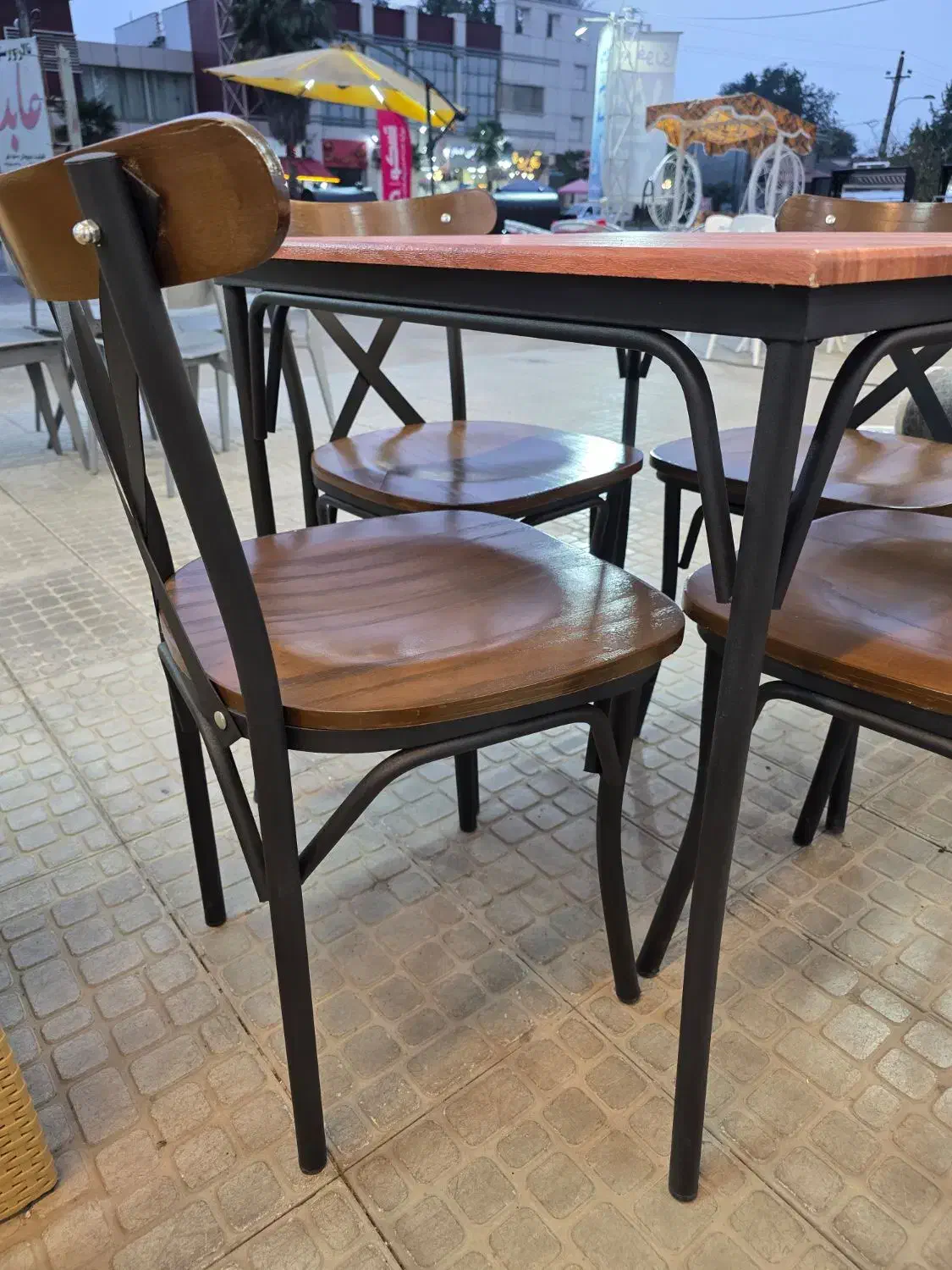 میز صندلی لهستانی فلزی و باغی و کافه|میز و صندلی غذاخوری|سنگر, |دیوار