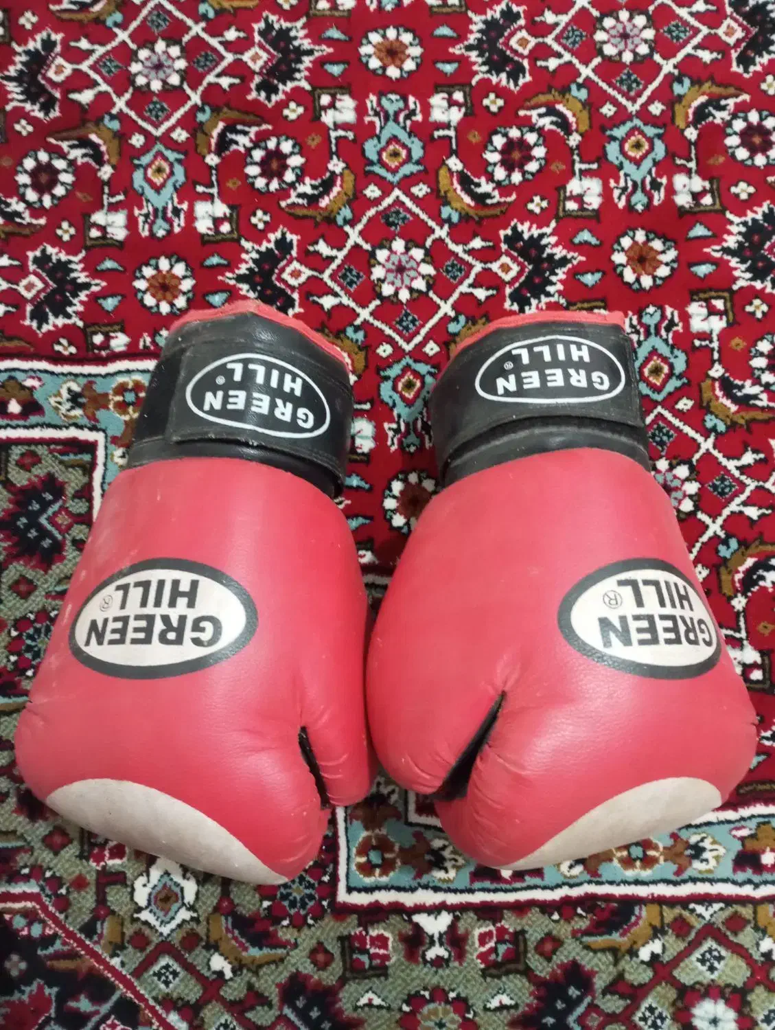 دستکش بوکس|تجهیزات ورزشی|ملایر, |دیوار