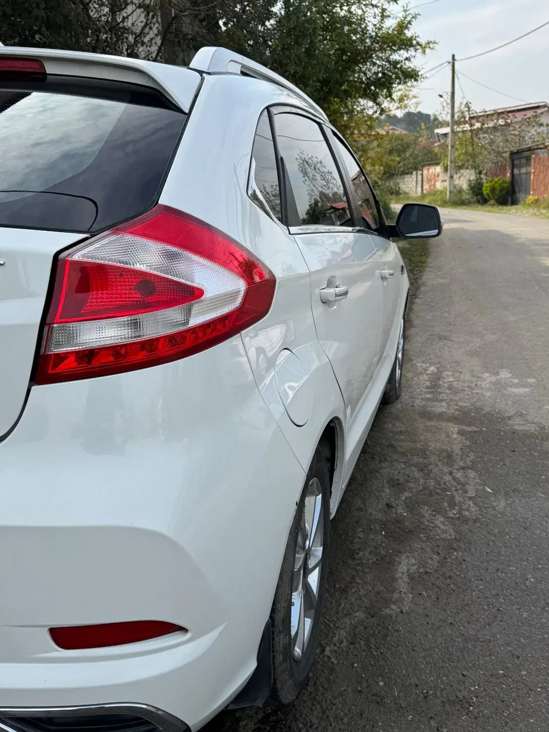 mvm 315 اتومات پلاس هاچ‌بک مدل 99|خودرو سواری و وانت|لاهیجان, شیشه گران|دیوار