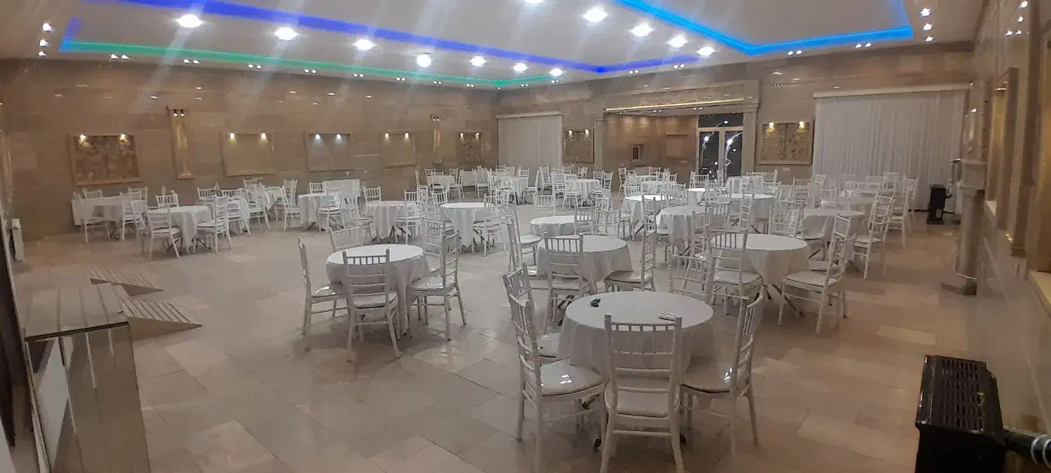 تالار  سمت باسمنج|اجارهٔ کوتاه‌مدت ویلا و باغ|باسمنج, |دیوار