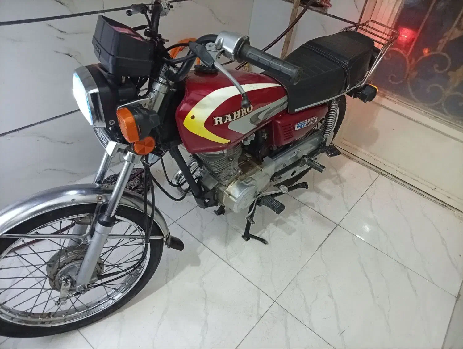 موتور تندر ۱۲۵|موتورسیکلت|بروجرد, |دیوار