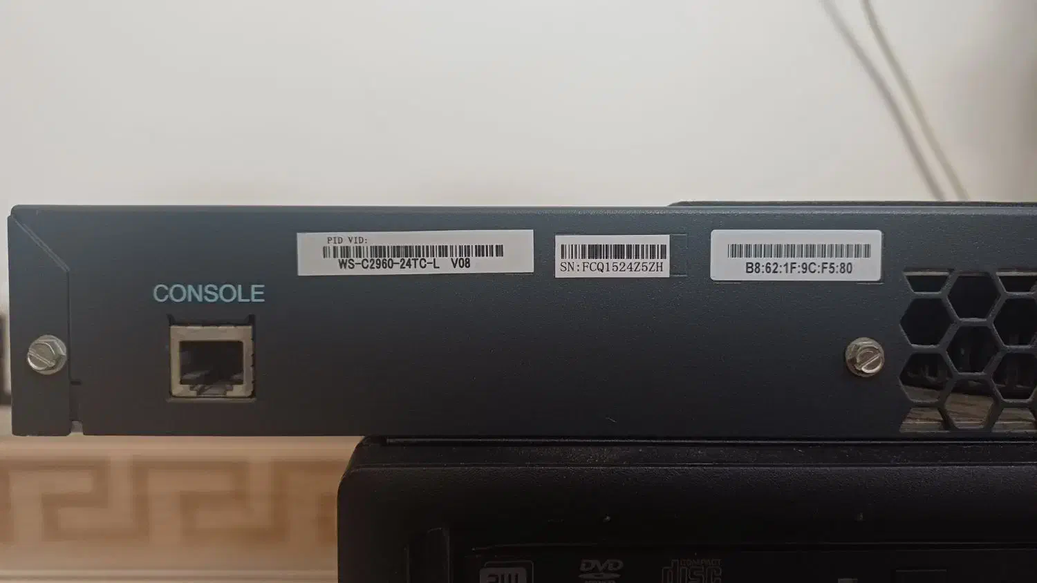 سوئیچ سیسکو C2960-24TC-L|مودم و تجهیزات شبکه|تهران, خاوران|دیوار