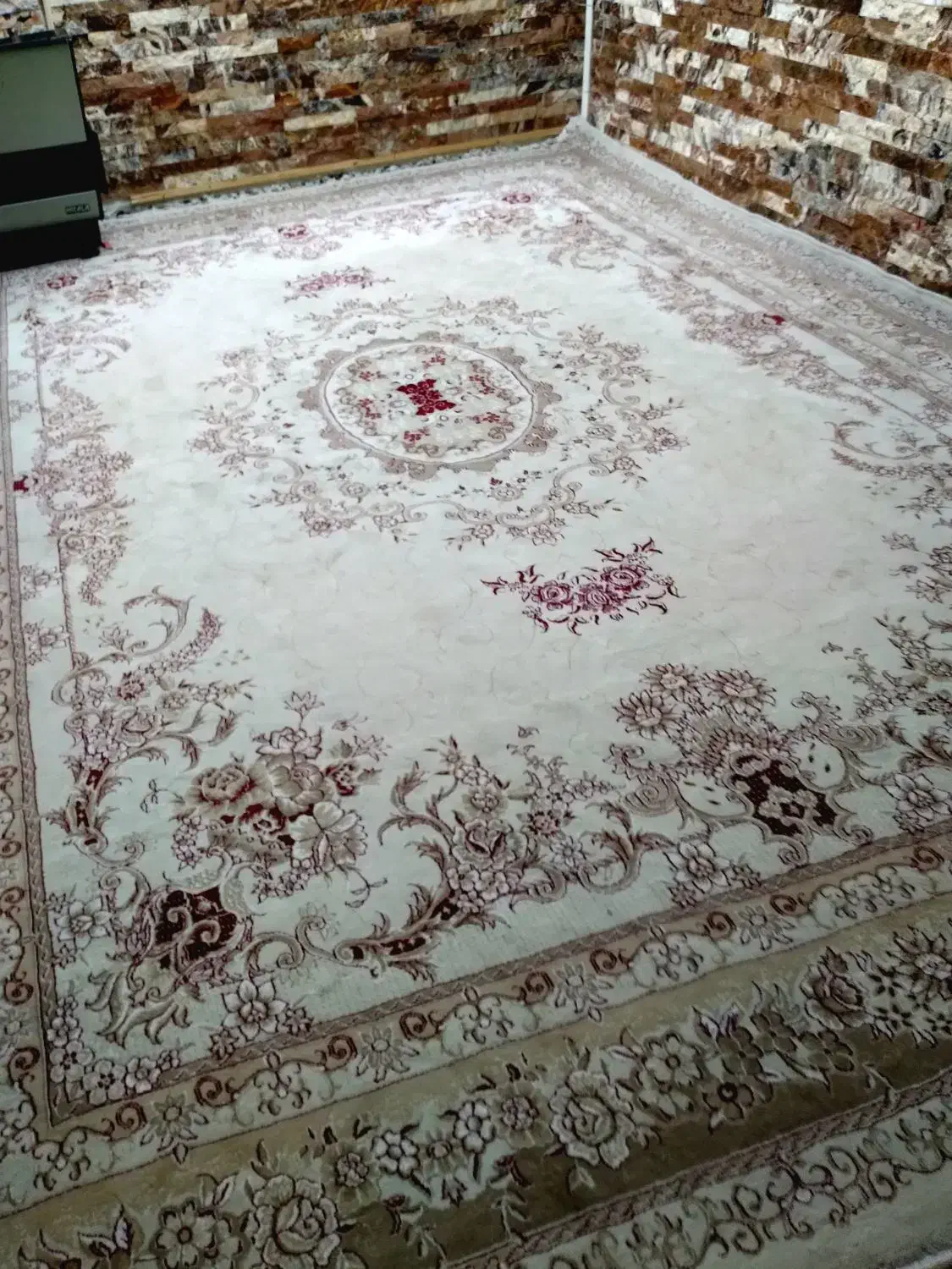 دوتخته فرش ۱۲ متری|فرش|بروجرد, |دیوار