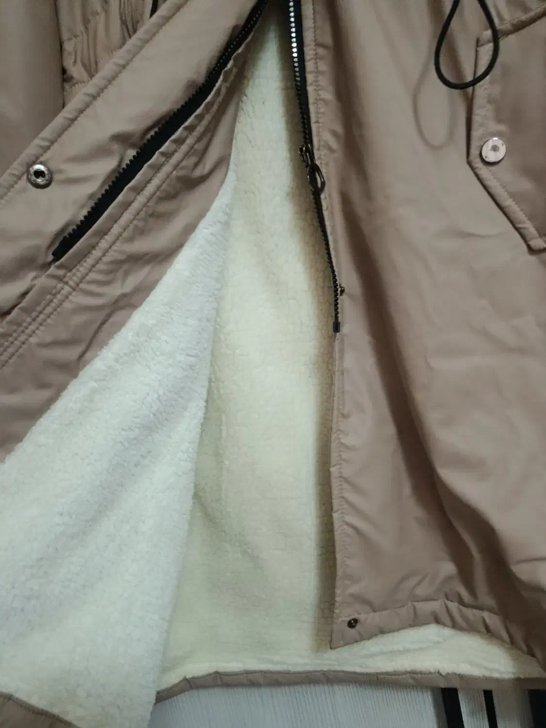 کاپشن سیلیکونی نو|لباس|مشهد, کارمندان دوم|دیوار