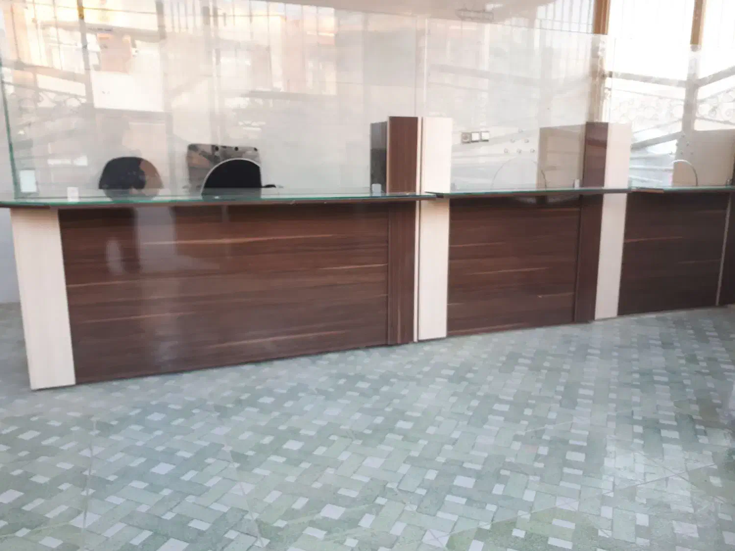 فروش میز دفتر پیشخوان میز دفتر پیشخوان|دفتر کار|لردگان, |دیوار