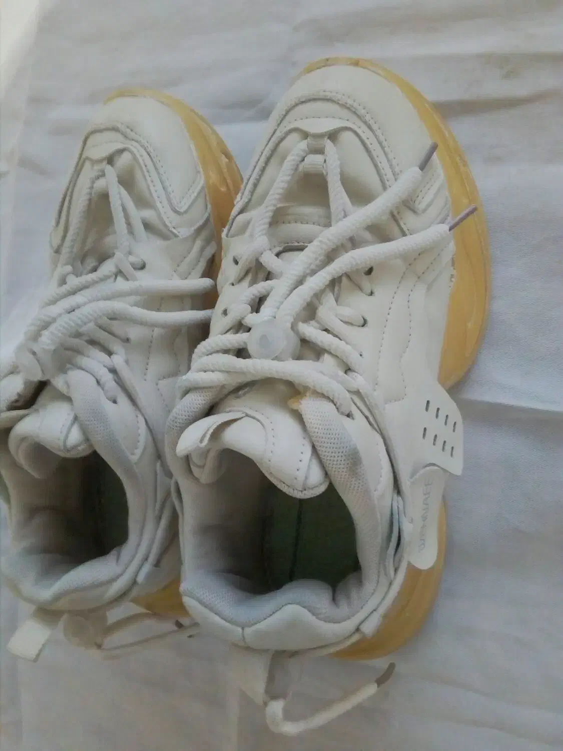 کتونی کفش نیم بوت|کیف، کفش، کمربند|شیروان (خراسان), |دیوار