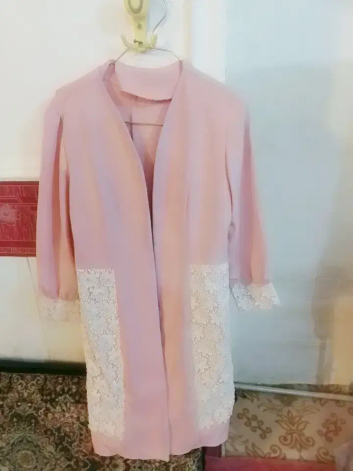 مانتو|لباس|زابل, |دیوار