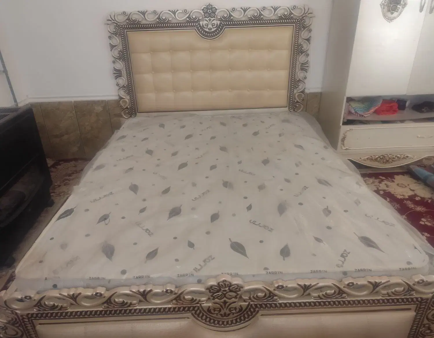 ست خواب|تخت و سرویس خواب|کوار, |دیوار