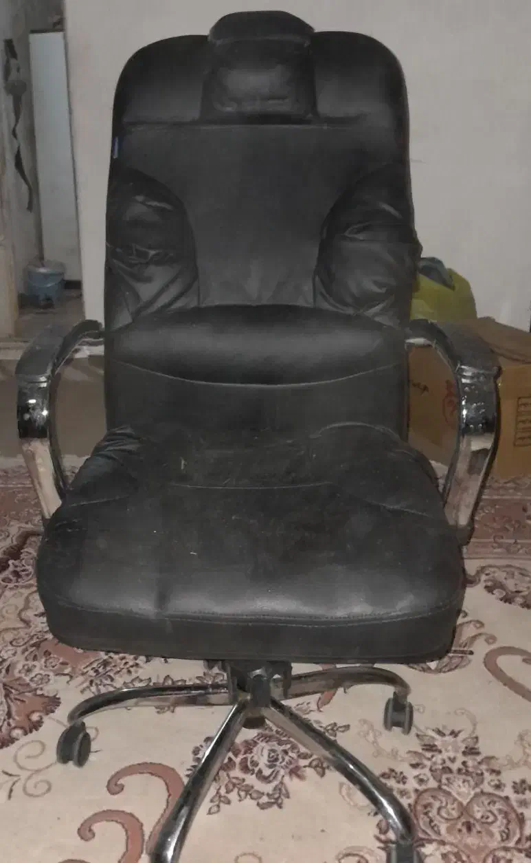 صندلی اداری|دفتر کار|تربتحیدریه, داروپخش|دیوار