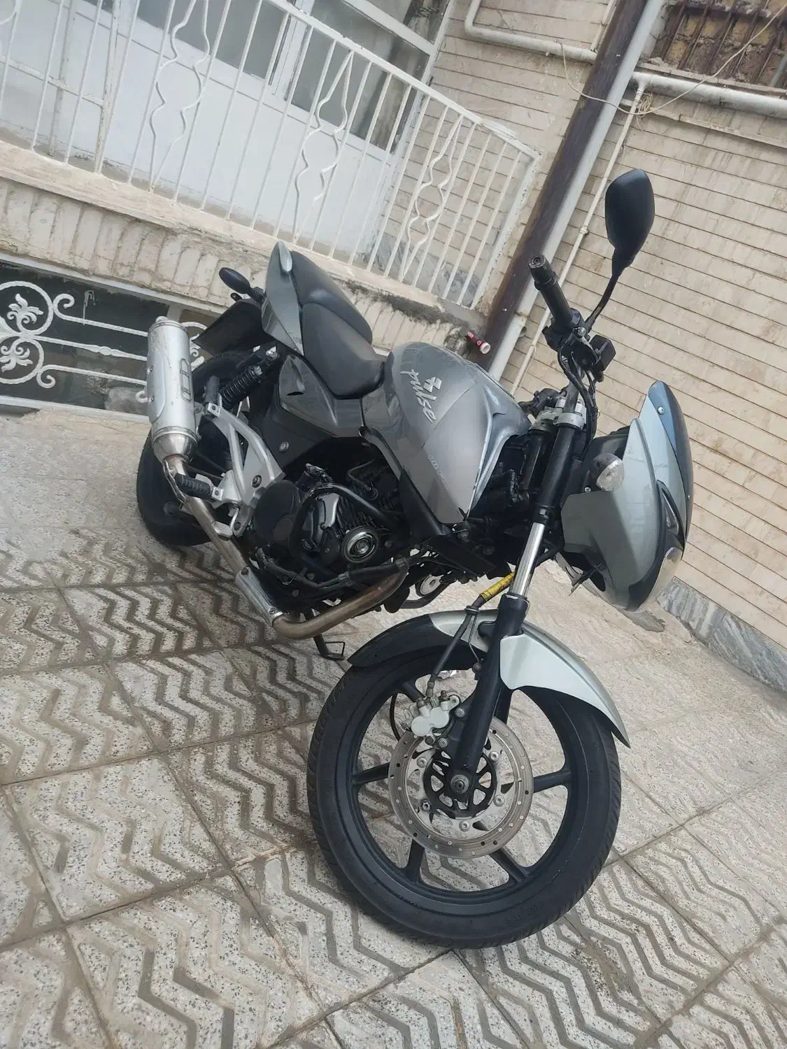 پالس ۲۰۰مدل ۸۷|موتورسیکلت|اراک, |دیوار