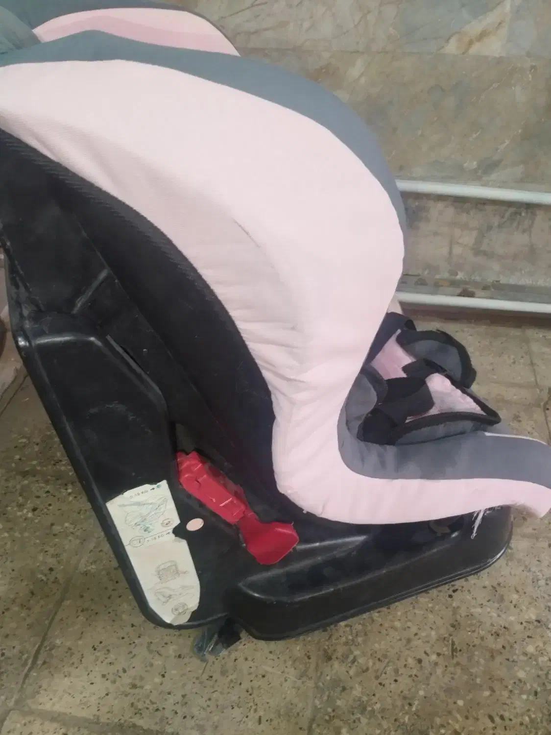 صندلی ماشین کودک سالم|اسباب و اثاث بچه|مشهد, کوی پلیس|دیوار