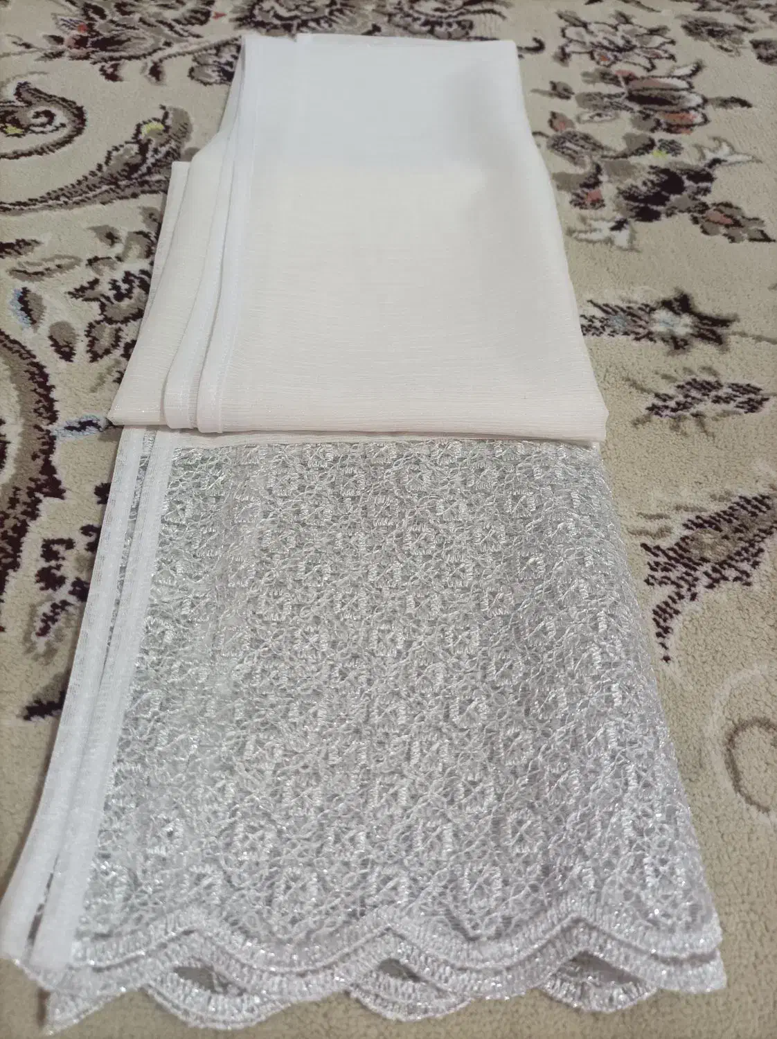 لباس دخترانه|کفش و لباس بچه|قائن, |دیوار