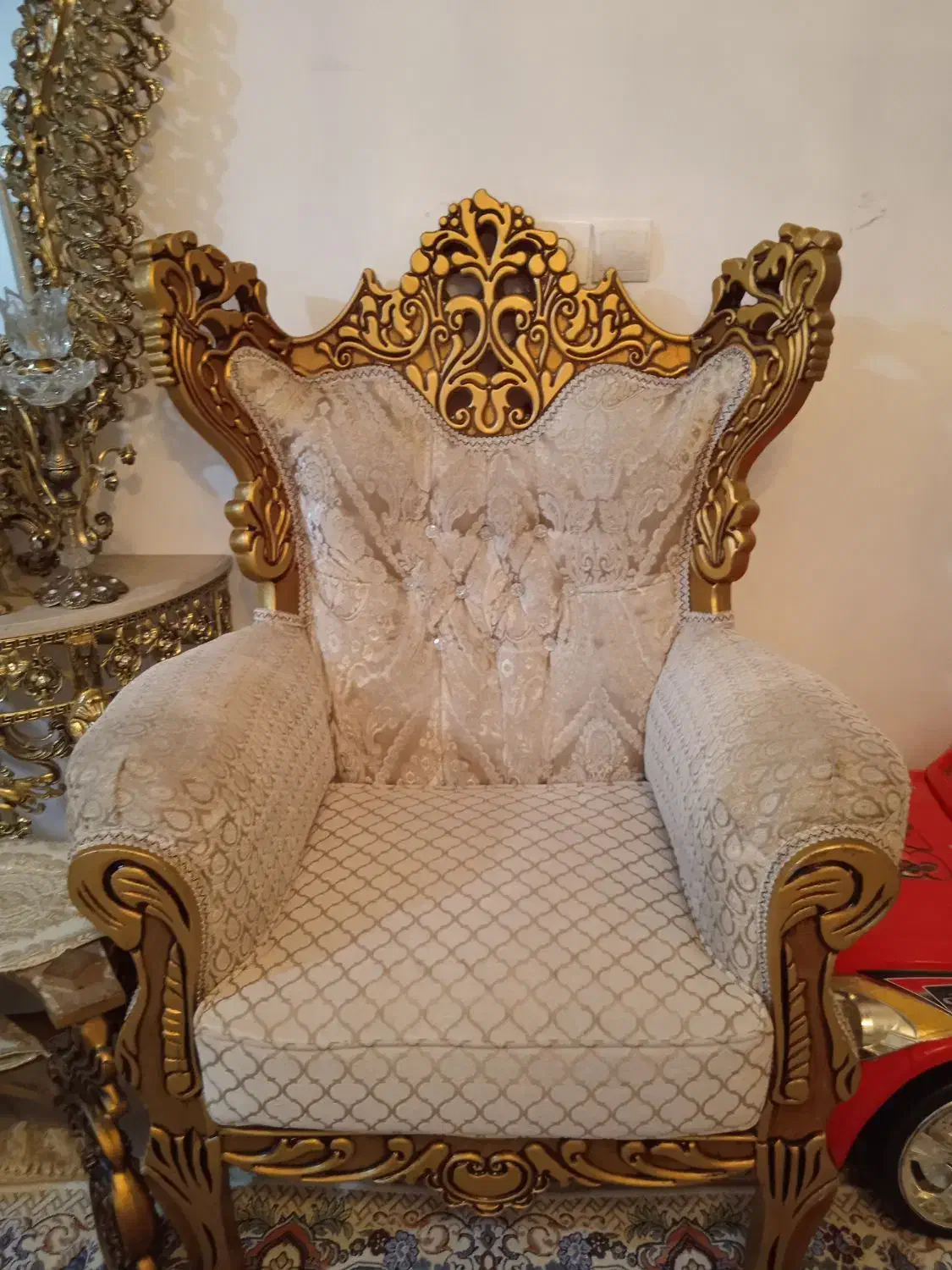 مبل سلطنتی ۷نفره|مبلمان خانگی و میز عسلی|جاجرود, |دیوار