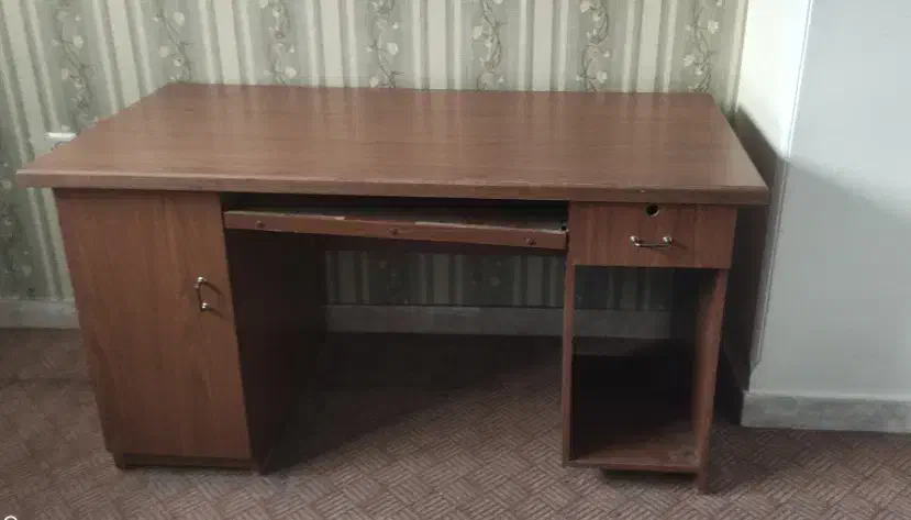 میز کامپیوتر و تحریر ( در حد نو )|میز تحریر و کامپیوتر|تبریز, |دیوار