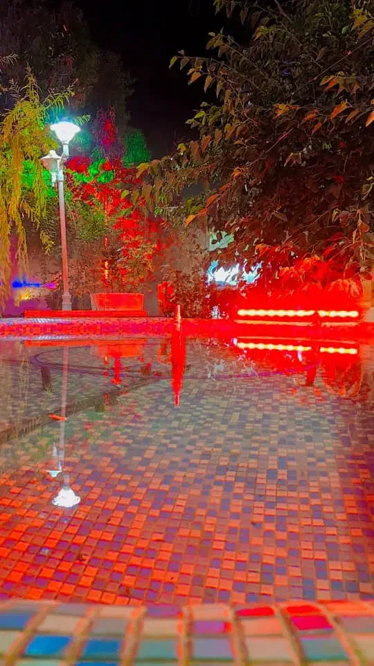 استخدام نیروی ساده و آشپز ماهر|استخدام خدمات فروشگاه و رستوران|بیرجند, |دیوار