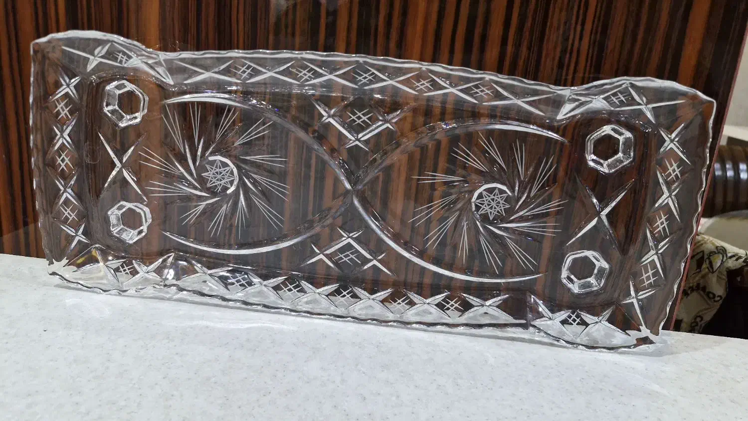 ظروف کریستال خورشیدی مارکJCC|ظروف سرو و پذیرایی|فولادشهر, C4|دیوار