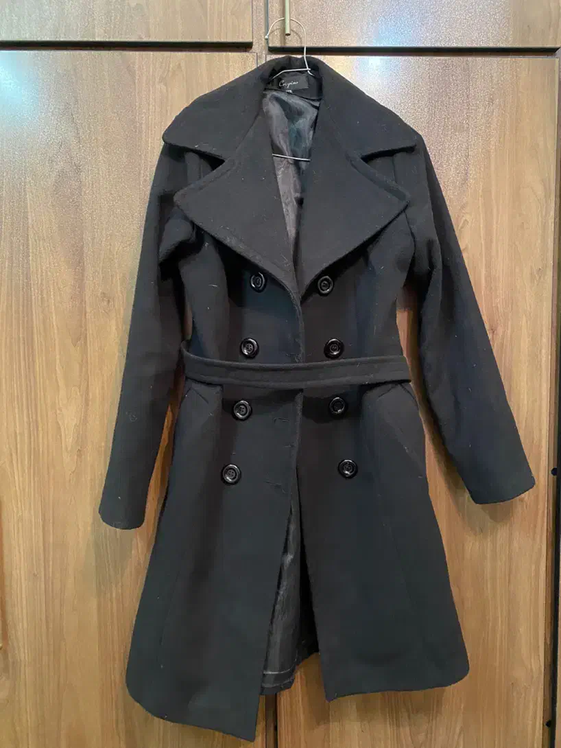 لباس|لباس|آستارا, |دیوار