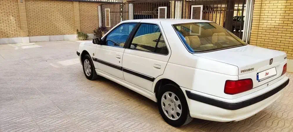 پژو پارس ۱۴۰۱|خودرو سواری و وانت|اصفهان, ملک|دیوار