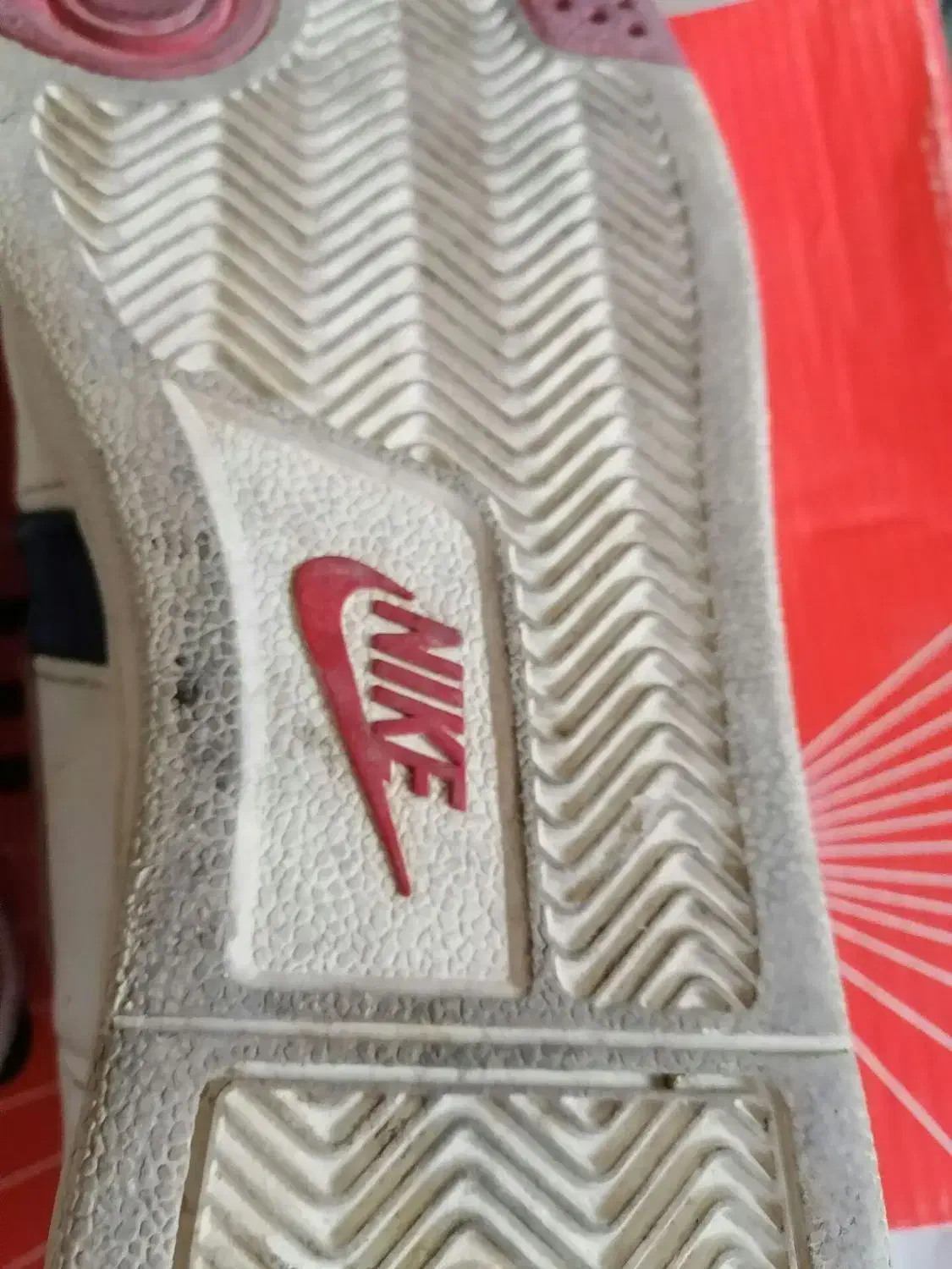 کیف و کفش|کیف، کفش، کمربند|رشت, بلوار گیلان|دیوار