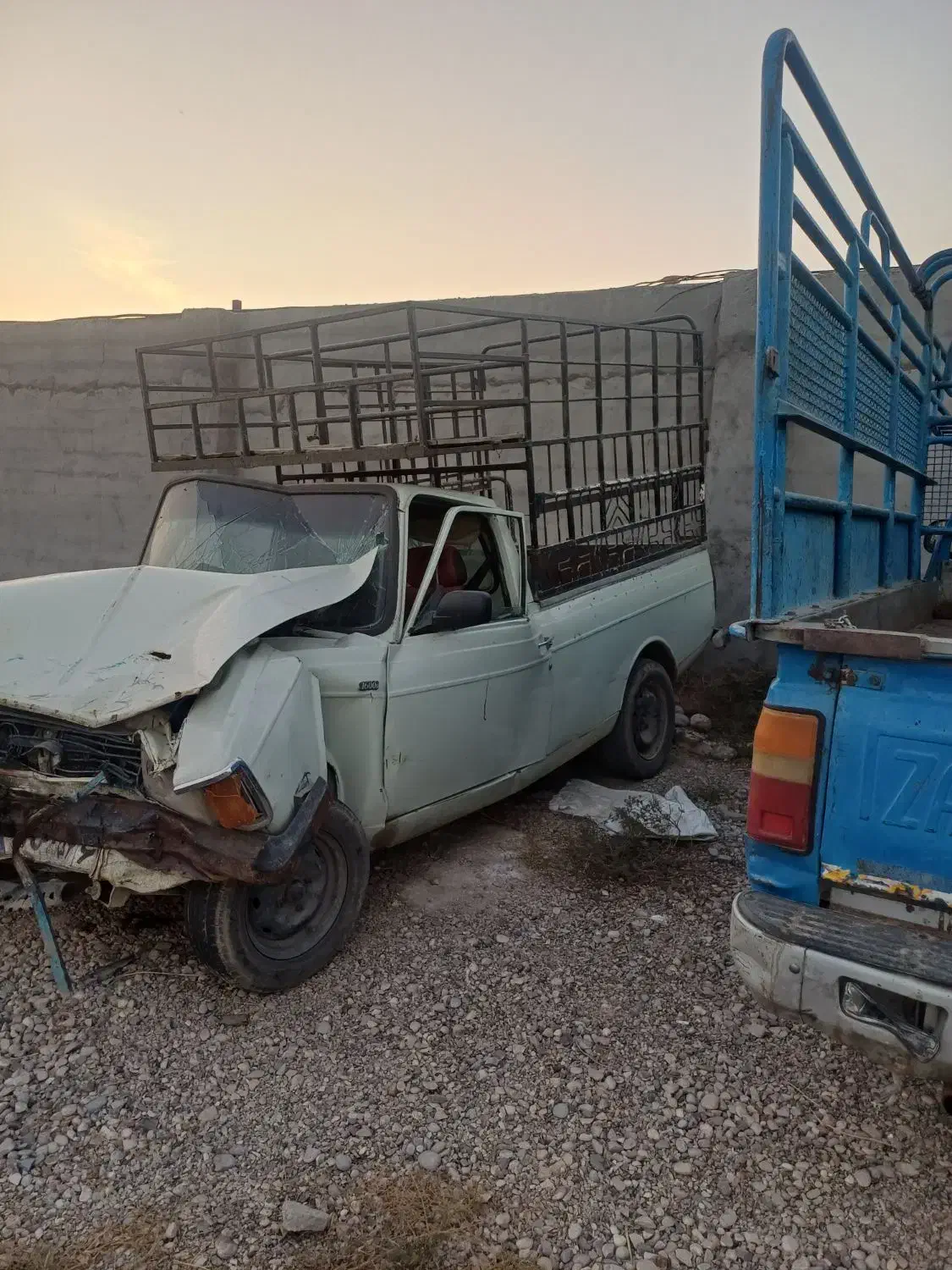 وانت تصادفی|خودرو سواری و وانت|اهواز, آریاشهر|دیوار