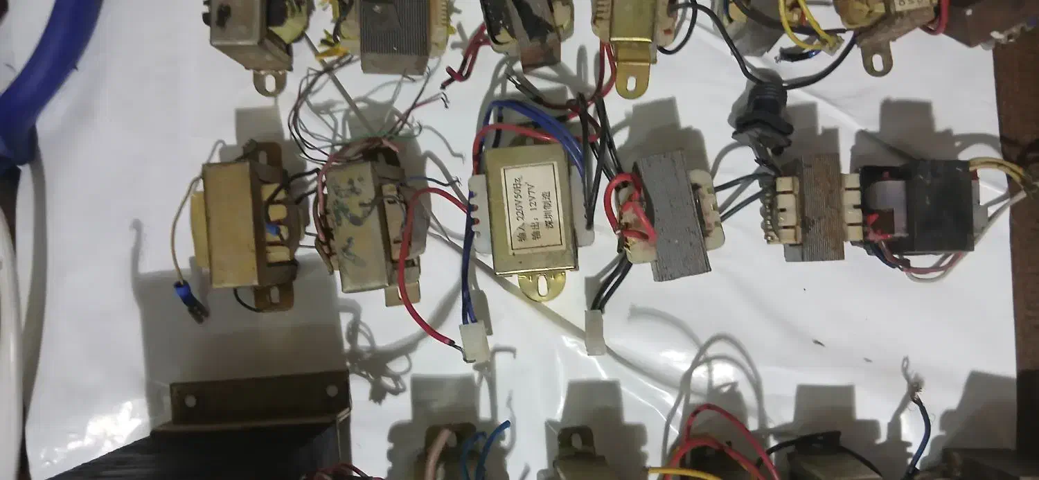 انواع ترانس ۲تا ۱۲ ولت ۱تا ۱۰۰آمپر|سایر لوازم برقی|ارومیه, |دیوار