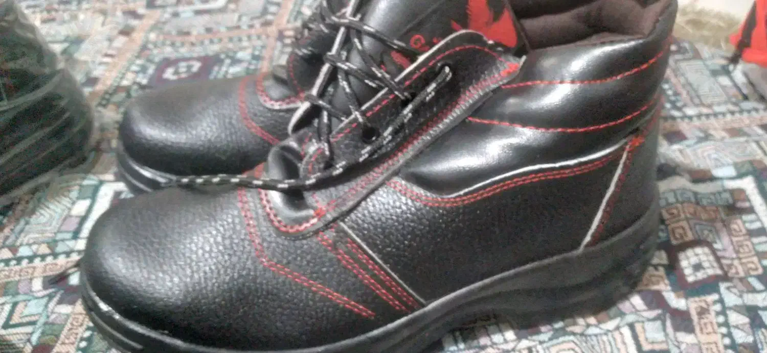 کفش ایمنی|کیف، کفش، کمربند|محمدیه-قزوین, |دیوار