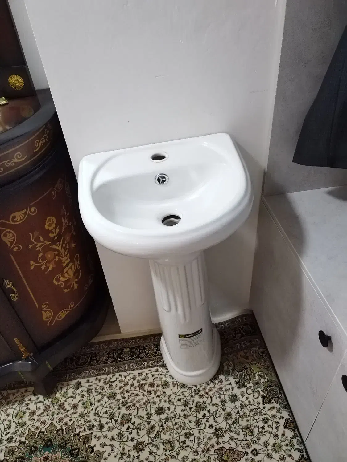 روشویی نو|لوازم سرویس بهداشتی|همدان, |دیوار