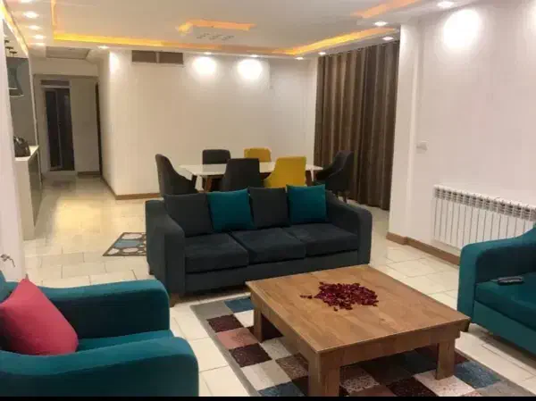 منزل مبله شیک مرتب|اجارهٔ کوتاهمدت آپارتمان و سوئیت|شیراز, شهرک سراج|دیوار