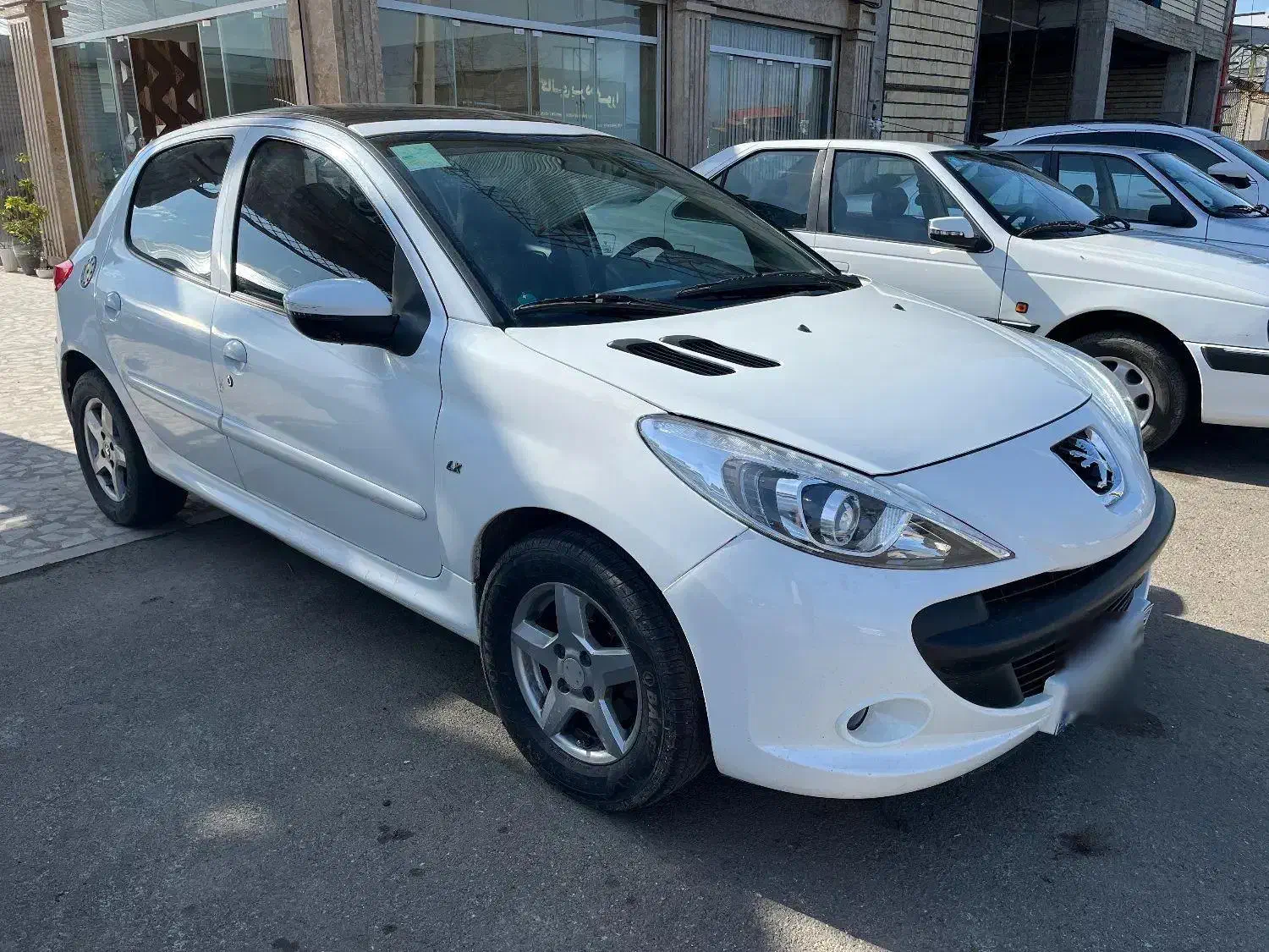 ۲۰۷ دستی|خودرو سواری و وانت|رشت, صفاری|دیوار