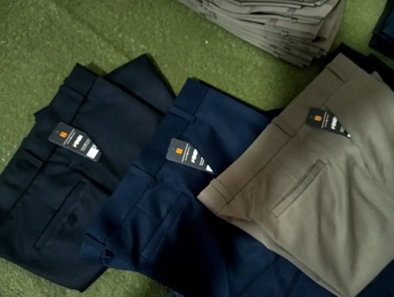 شلوار پارچه ای قیمت تولیدی (مشهد)دوعدد ۶۳۰ت|لباس|آباده, |دیوار