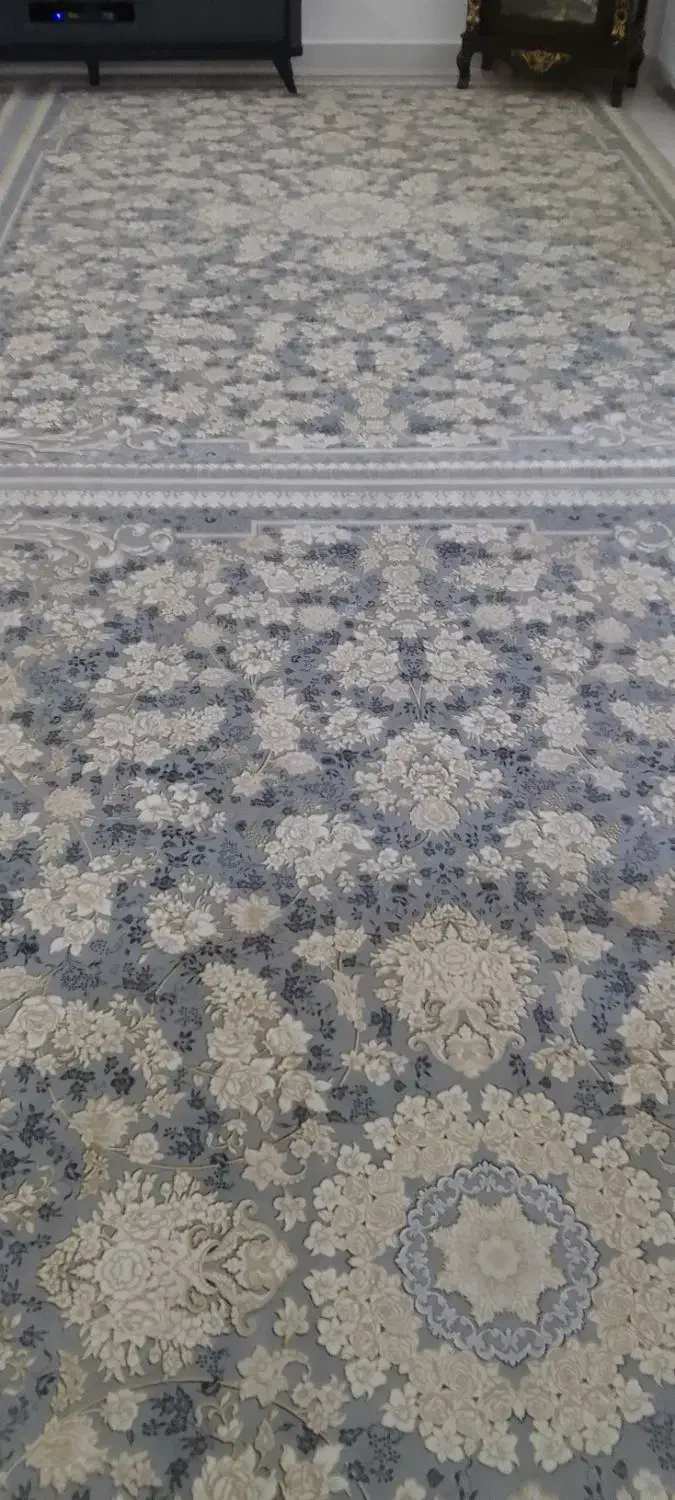 فرش ۹متری ۴عدد نقش برجسته|فرش|اسلامآباد غرب, |دیوار