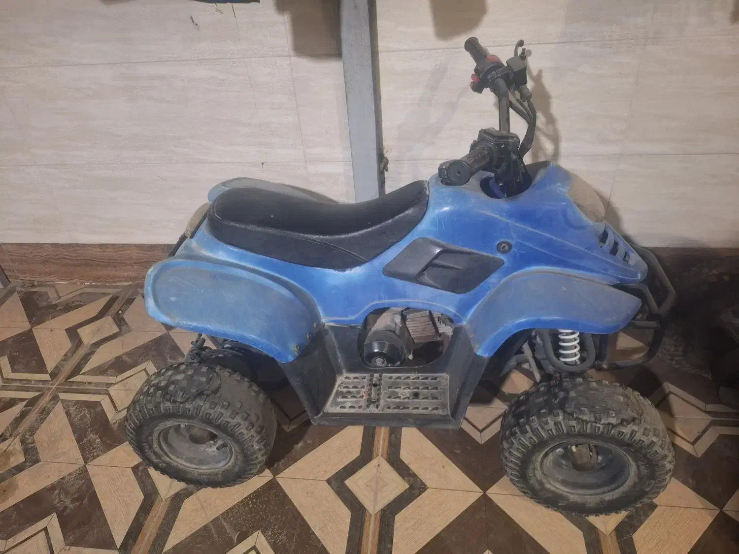 چهار چرخ|موتورسیکلت|میناب, |دیوار